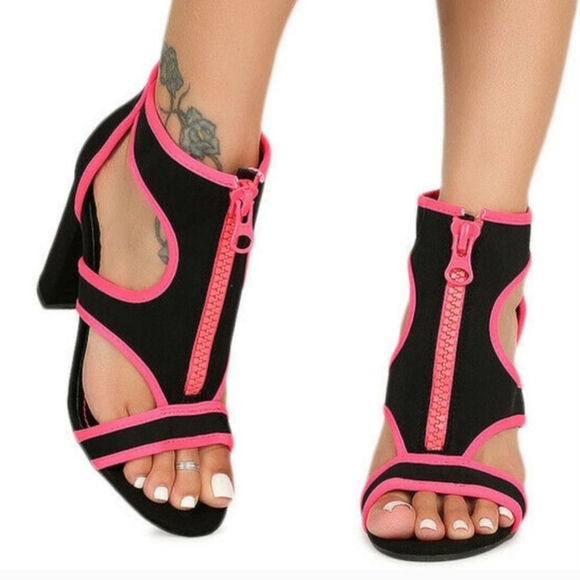 Size 10 Neon Pink and Black Cutout Open-Toe Heeled Sandals - Picture 1 of 9